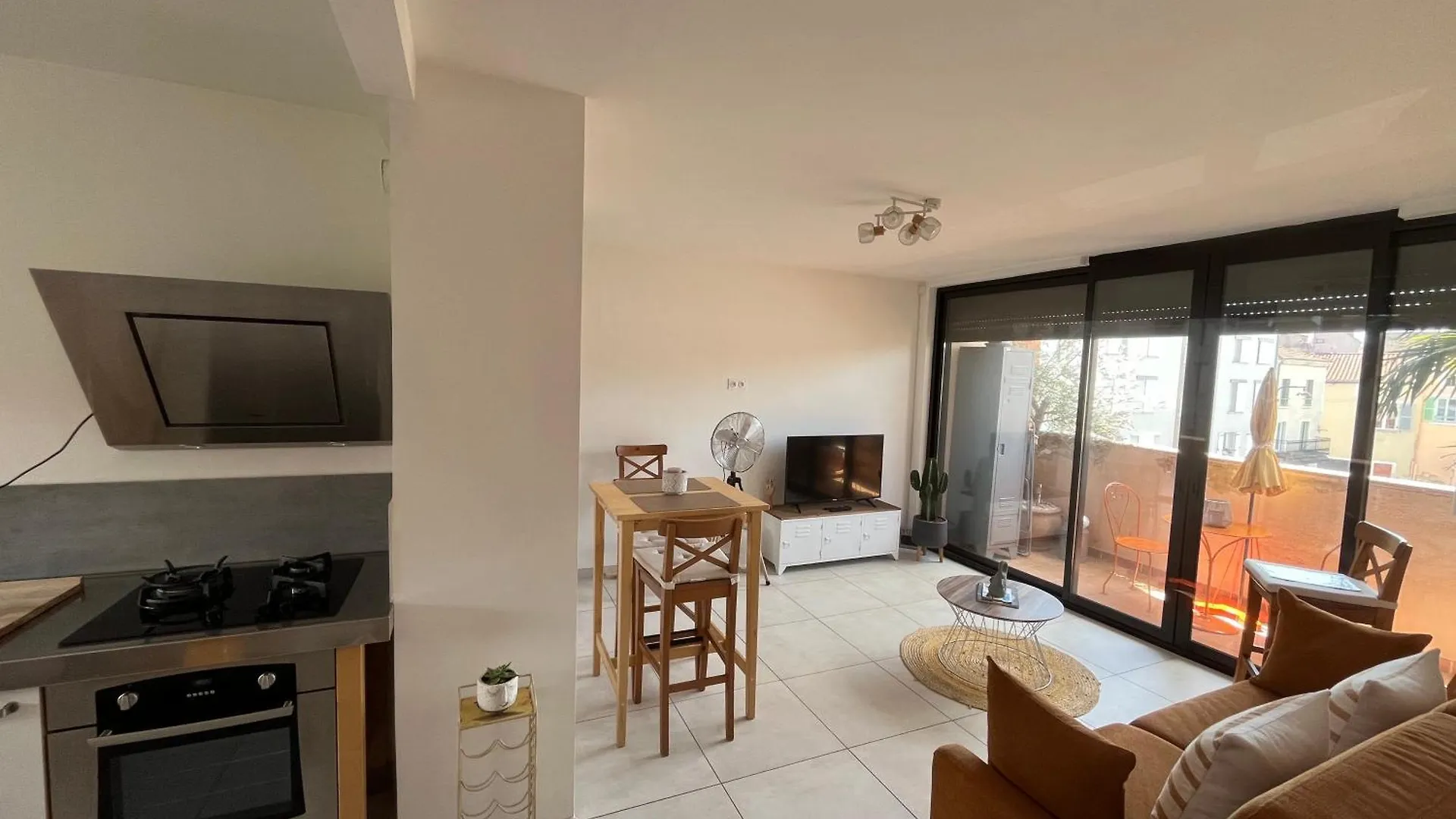 L'Appartement Du Bonheur - Au Coeur Des Volcans D'Auvergne Sur La Route Du Sud Issoire 0*,