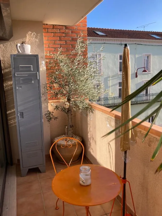 L'Appartement Du Bonheur - Au Coeur Des Volcans D'Auvergne Sur La Route Du Sud Issoire