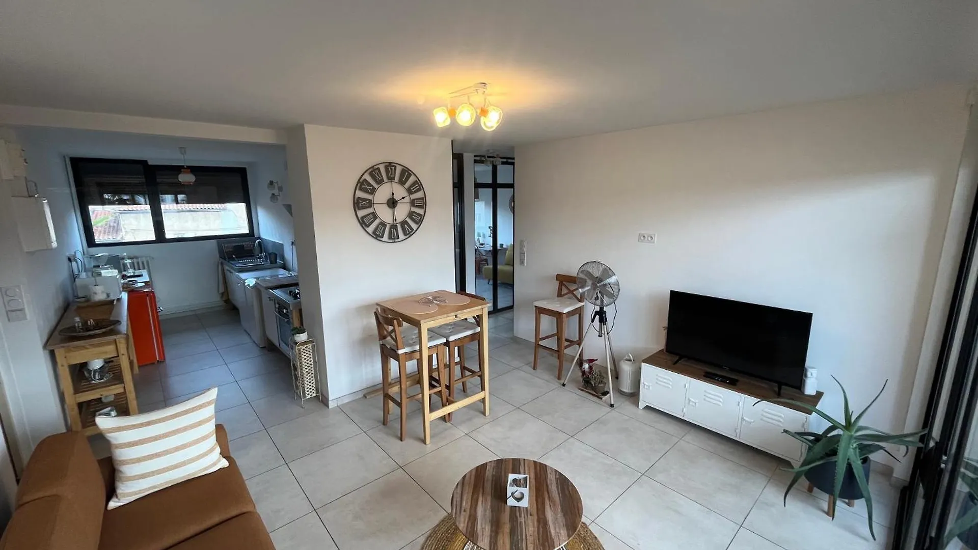 L'Appartement Du Bonheur - Au Coeur Des Volcans D'Auvergne Sur La Route Du Sud Issoire Frankreich